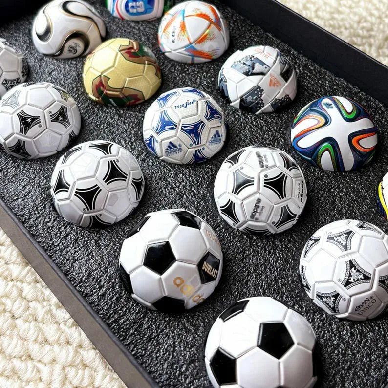 WorldCup Box™ - 15 Replica Soccer Balls Historical Collection