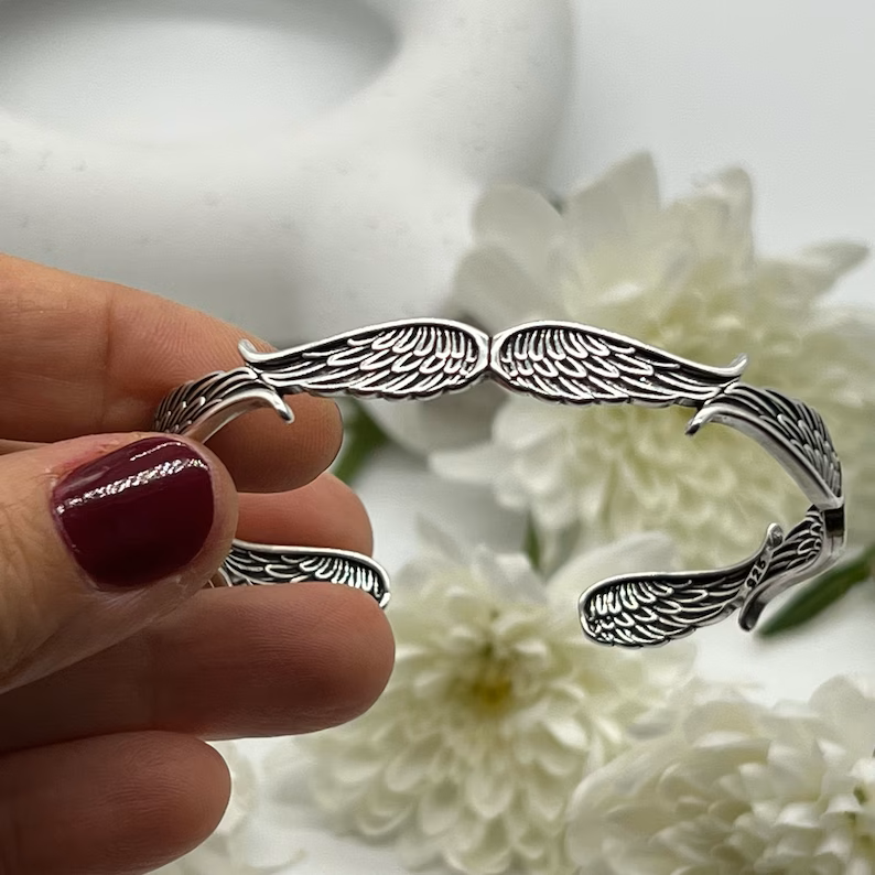 Angel Wings Vintage Style Bracelet